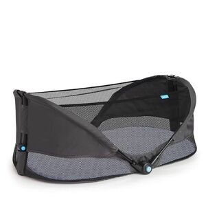 NWOT Munchkin Brica Baby Travel Pod/Bassinet